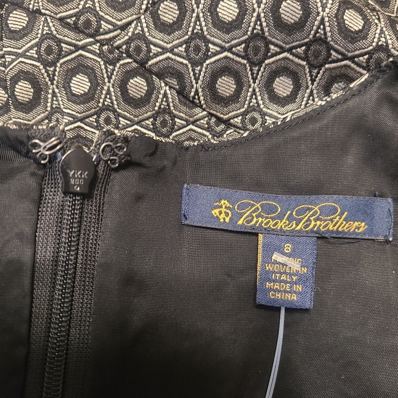 Brooks Brothers Brocade Pencil Sheath Dress with Cap Sleeves - Picture 5 of 6